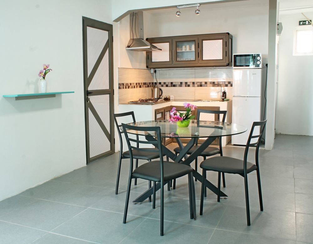Residence La Plage Flic en Flac Bagian luar foto