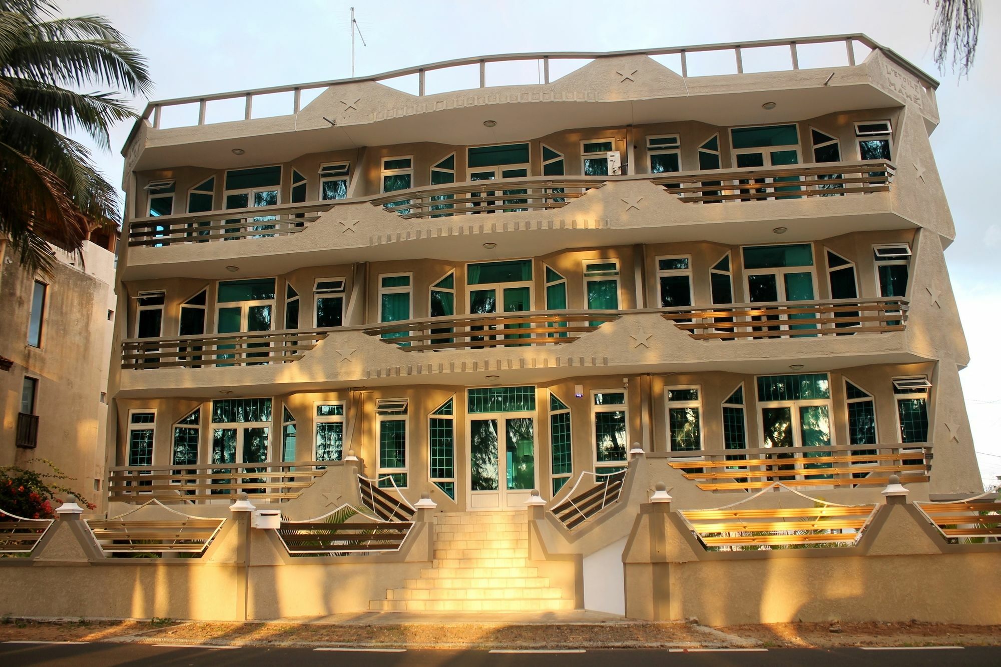 Residence La Plage Flic en Flac Bagian luar foto